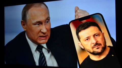 VENEMAA-MEELNE? ⟩ Rootsi poliitik: Putini ja Zelenskõi vahel valimine on sama, mis valida katku ja koolera vahel