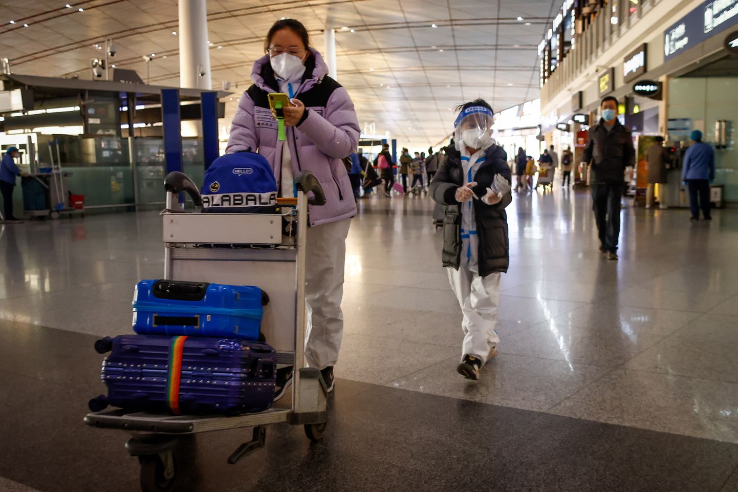 Reisijad Pekingi rahvusvahelises lennujaamas. Foto on illustratiivne.