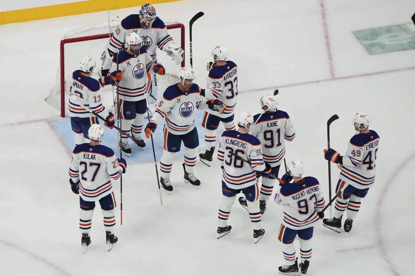 Edmontonas "Oilers" hokejisti.