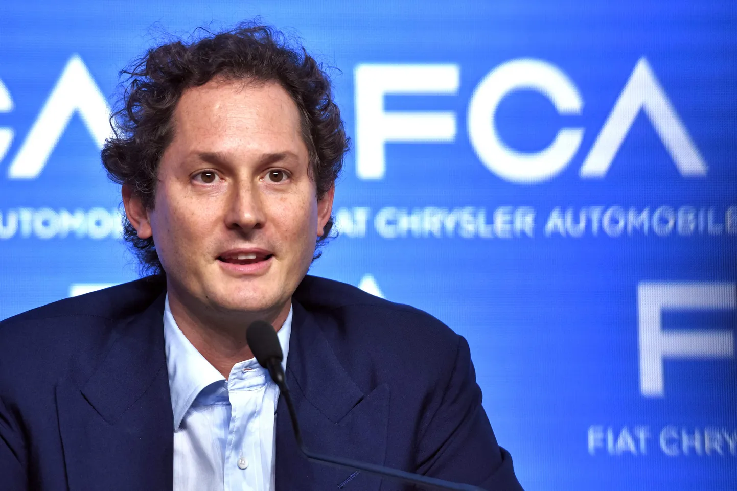 Fiat Chrysler Automobiles vadītājs Džons Elkans
