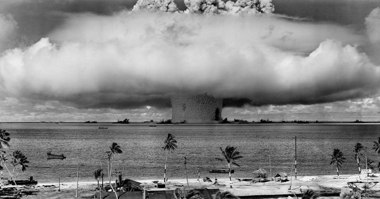 Bikini atolli veealune tuumaplahvatus.
