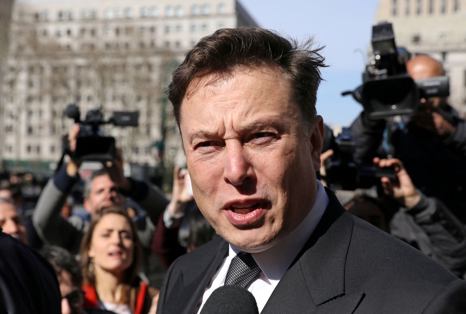 Elon Muskil on üheksa last.