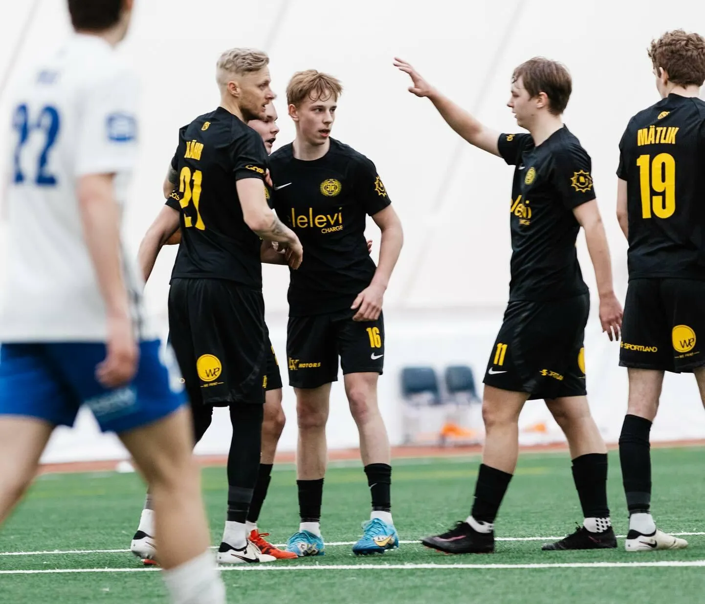Esiliiga B kaheksandas voorus tuli Viljandi Tuleviku esindusmeeskonnal 2:3 Pärnu jalgpalliklubi paremust tunnistada.