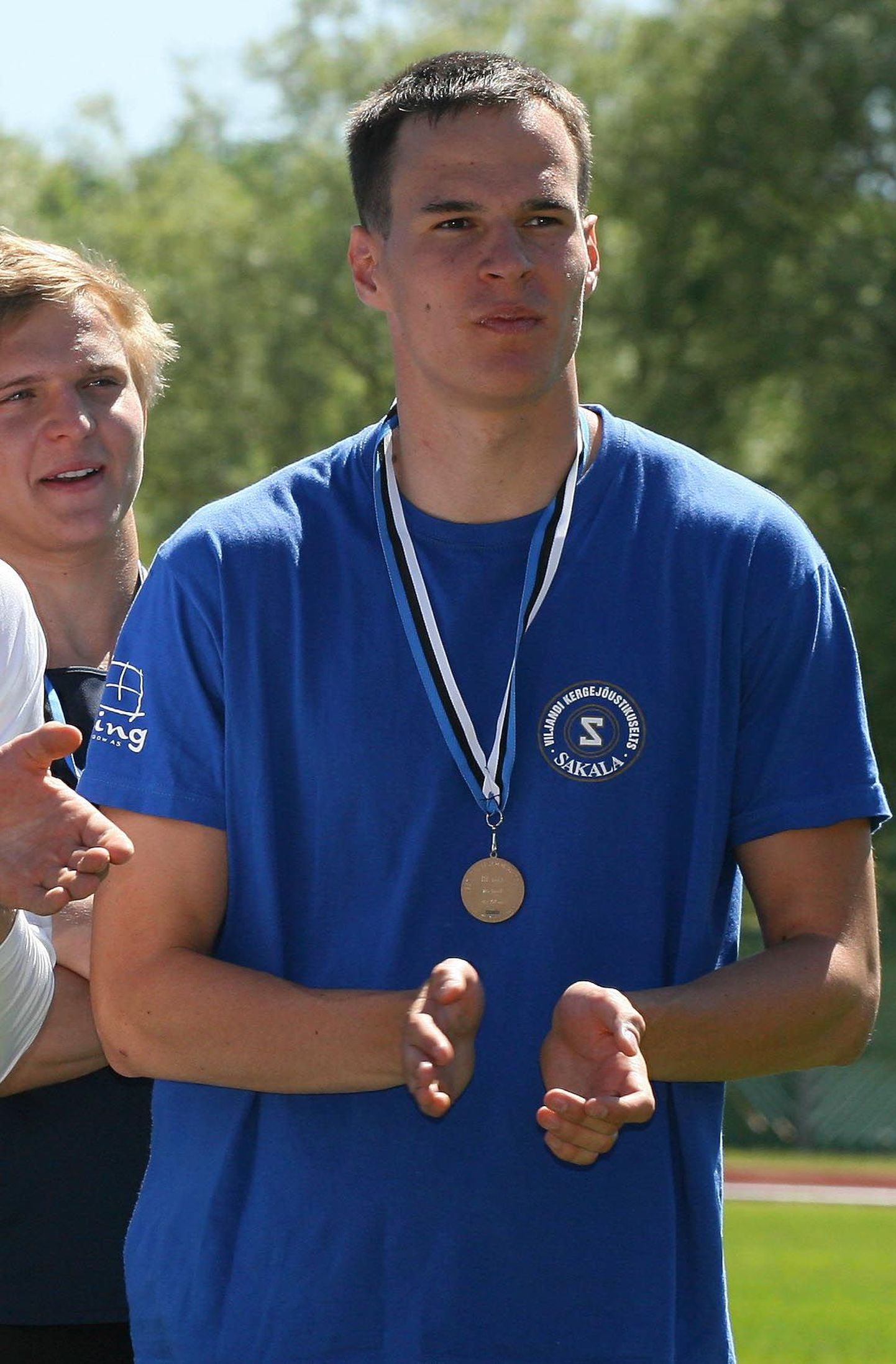 Eesti sisemeistrivõistlustel kahel jooksudistantsil medalini jõudnud Rauno Künnapuu loodab kolme sekka jõuda ka välishooajal Eesti tiitlite jagamisel.