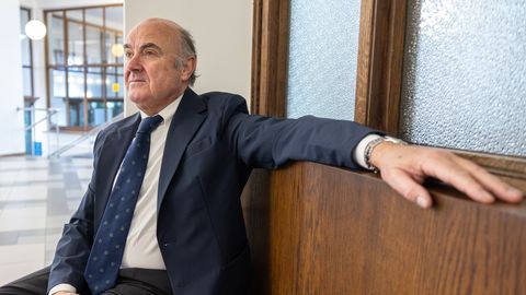 Euroopa Keskpanga asepresident Postimehele: 70ndate stiilis naftakriisi pole oodata, euroala majandus ei lähe isegi langusesse