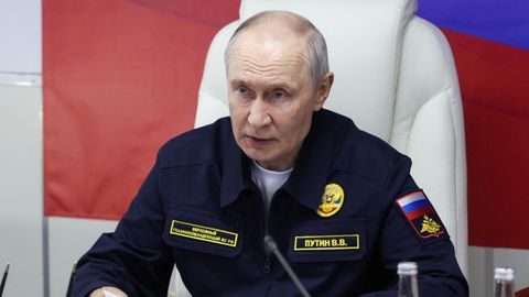 Invincible Russian Army Myth Damaged, May Endanger Putin