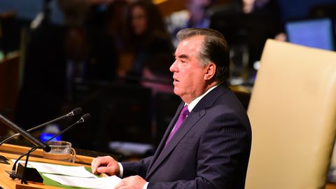 Президент Таджикистана призывает к созданию инклюзивного правительства в Афганистане