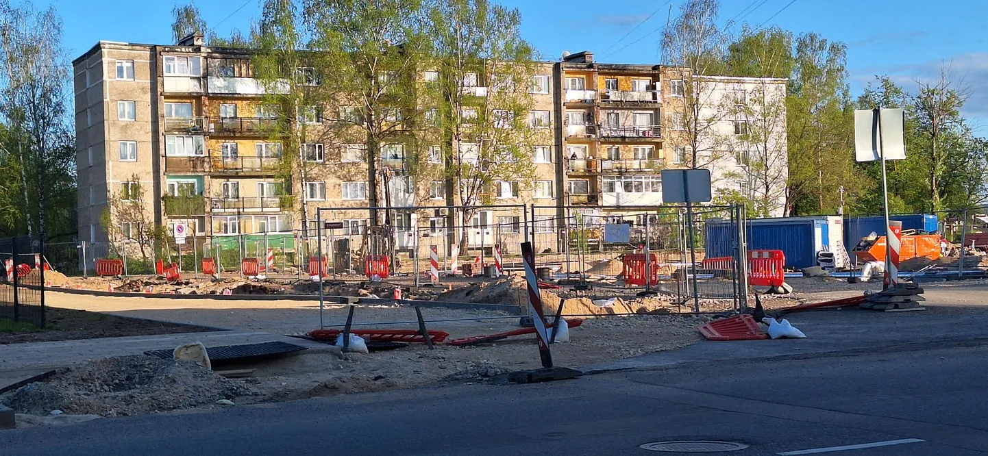Строительство пункта мобильности - трамвайно-автобусного кольца в Кенграгсе