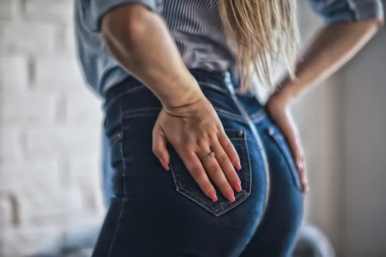 Джинсы скинни