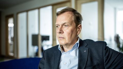Isamaa paistab silma eraisikute annetustega, Keskerakond liikmemaksuga
