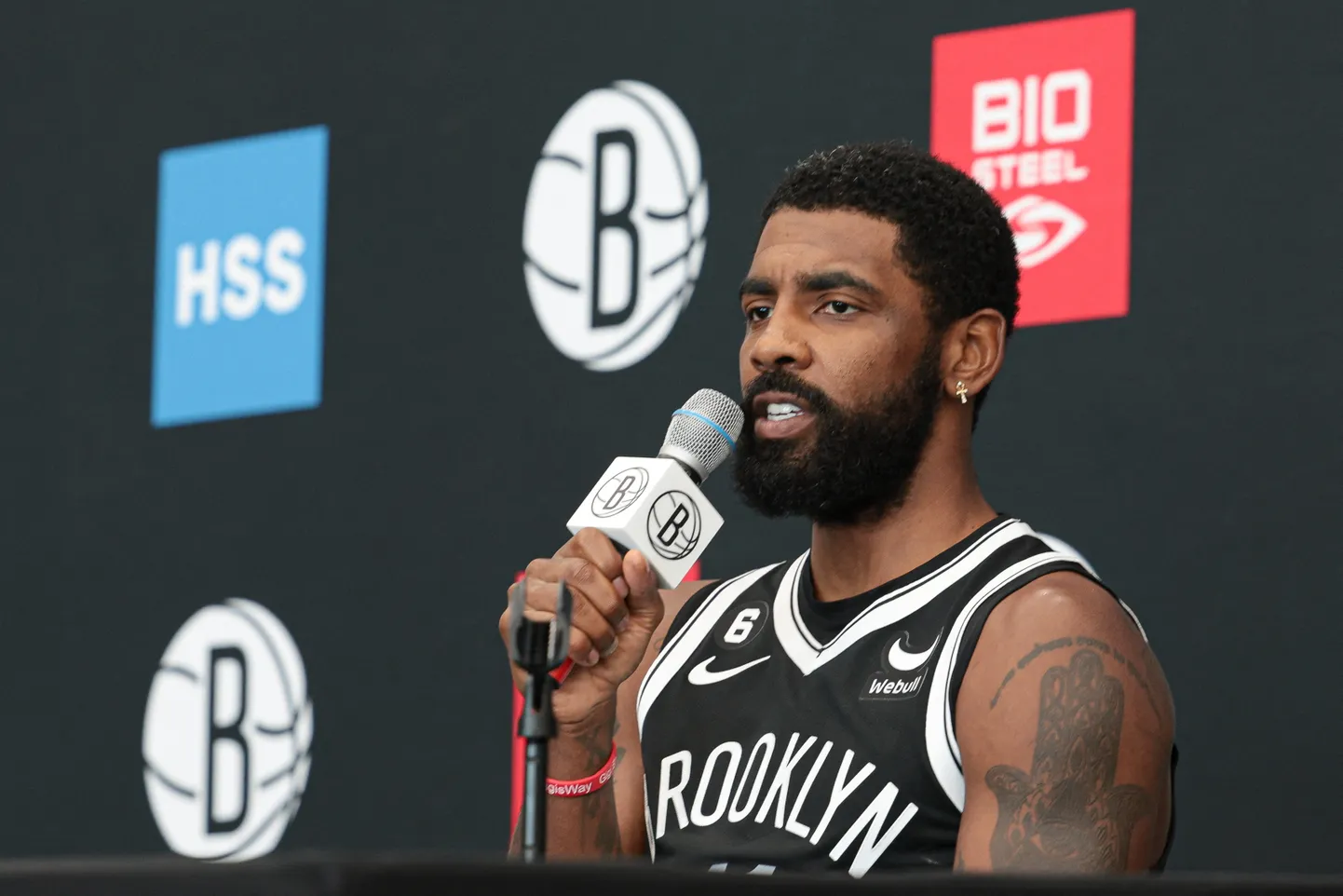 Kyrie Irving.