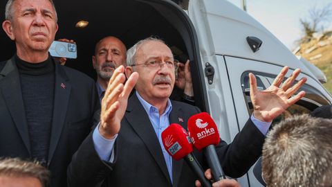 Türgi opositsiooni presidendikandidaat möödus küsitlustes Erdoğanist
