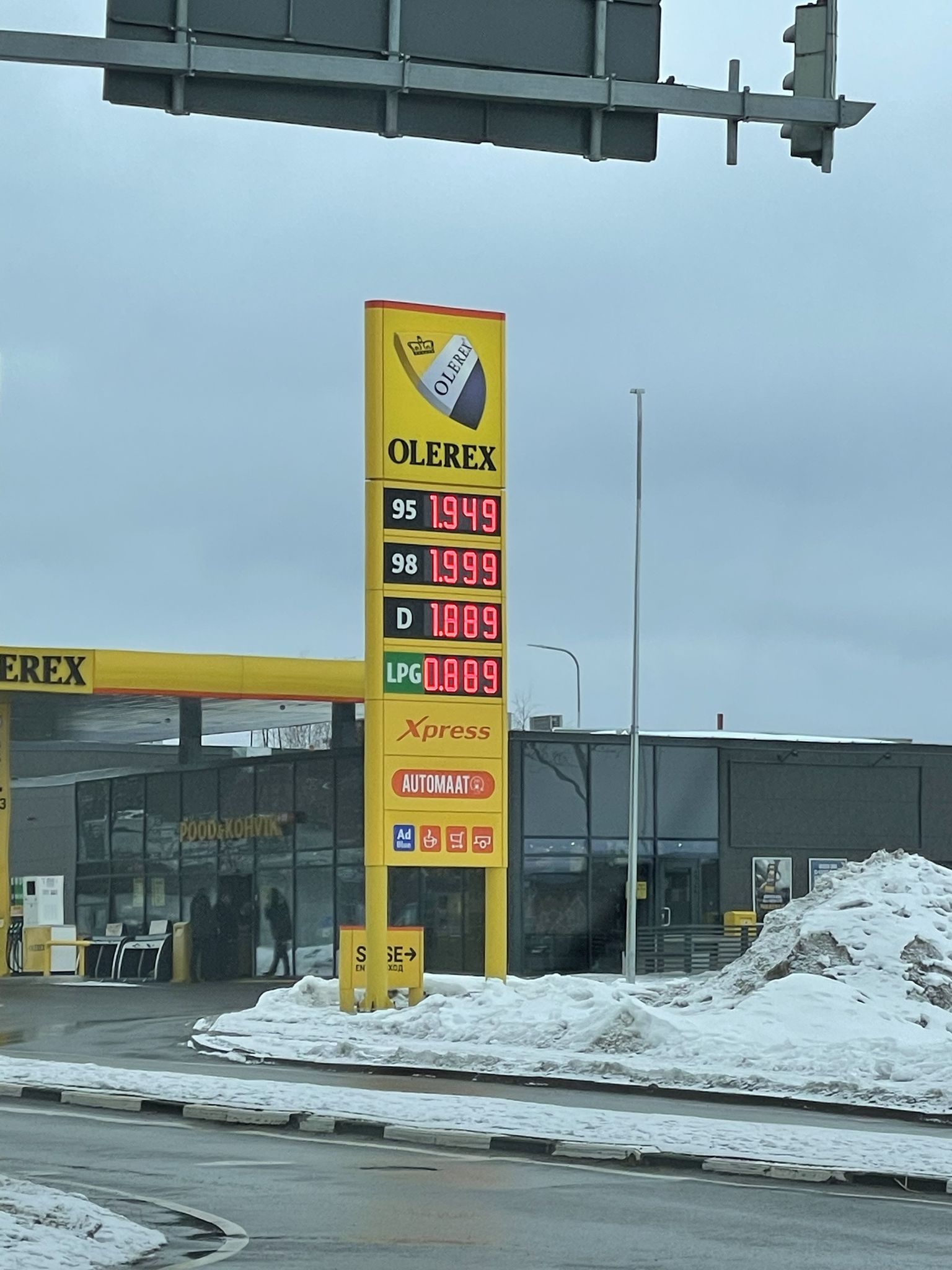 Mootoribensiini hind tanklas 7.märtsil.