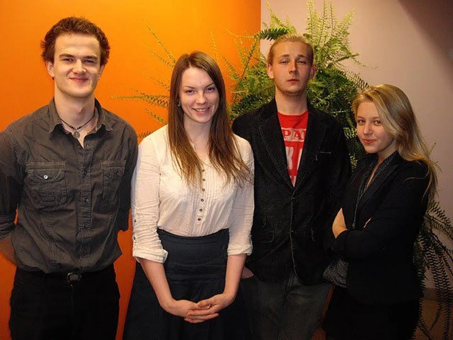 Eesti 2012. aasta MM-koondis koos treeneriga: (vasakult) Rene Kukk, Kristin Parts, treener Kaspar Kelder, Anette Vetik.
