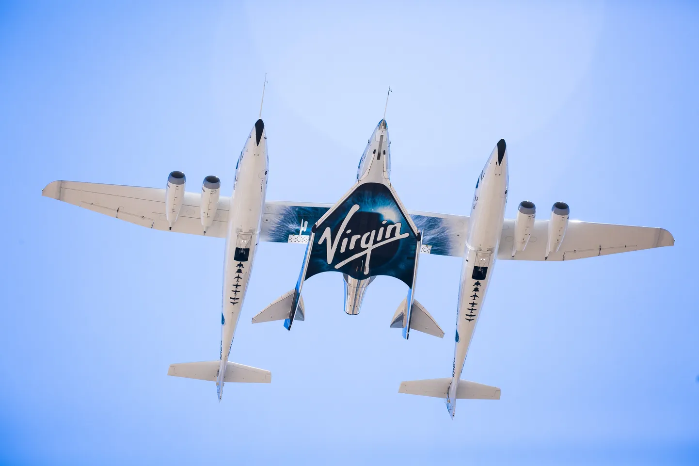 Virgin Galacticu lennumasin koos raketiga VSS Unity. Foto on illustratiivne.