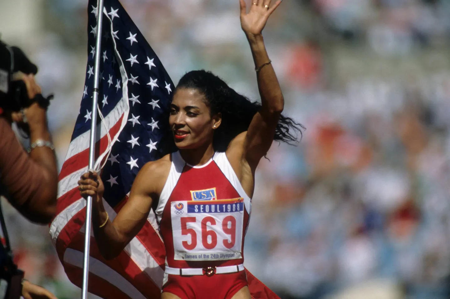 Florence Griffith Joyner tuli 1988. aastal Soulis olümpiavõitjaks 100, 200 ja 4x100 m jooksus ning võitis hõbeda 4x400 m distantsil.