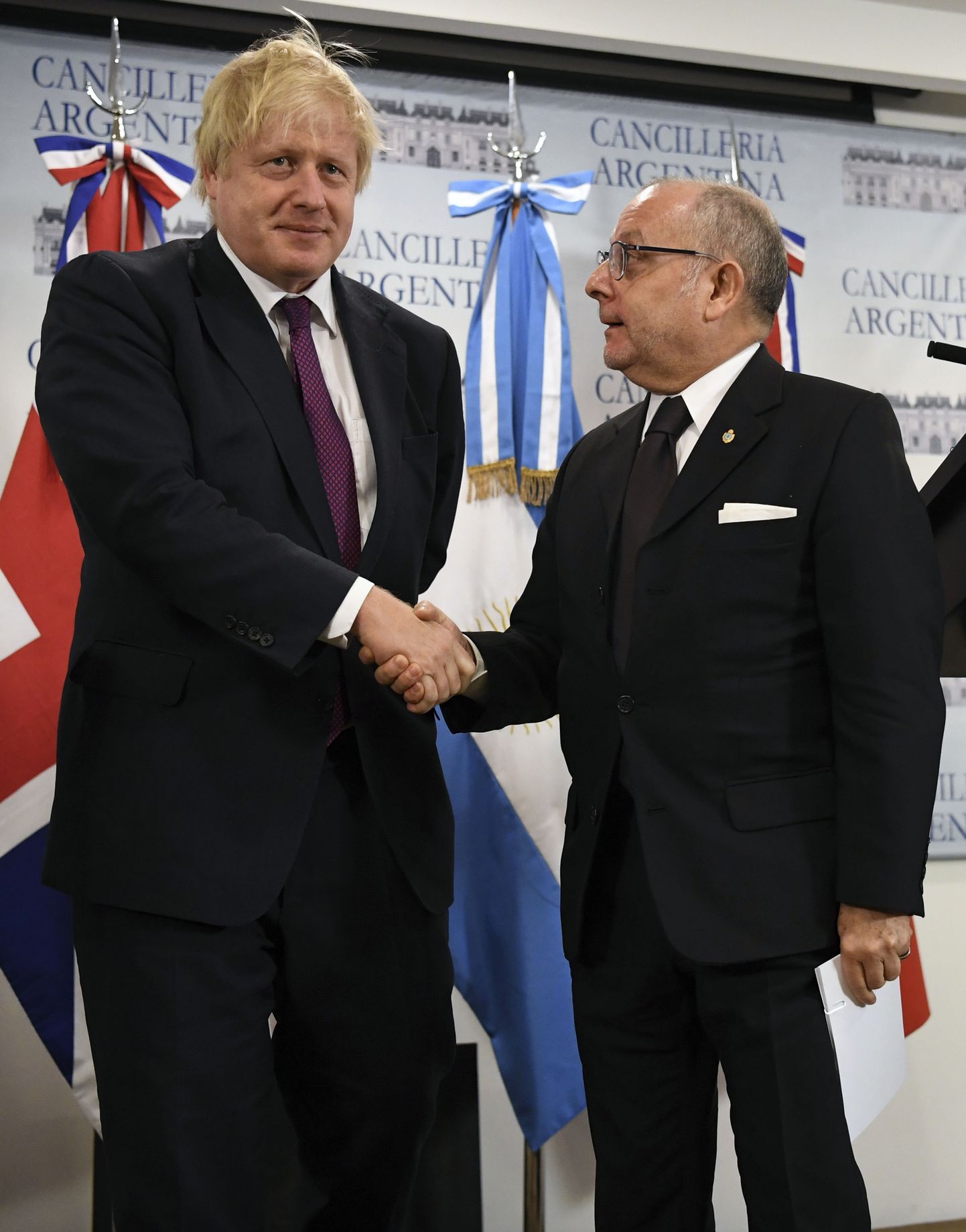 Briti välisminister Boris Johnson ja Argentina välisminister Jorge Faurie teisipäeval Buenos Aireses.