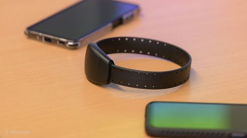 Policija piemēro pirmo elektronisko uzraudzību ģimenes varmākam