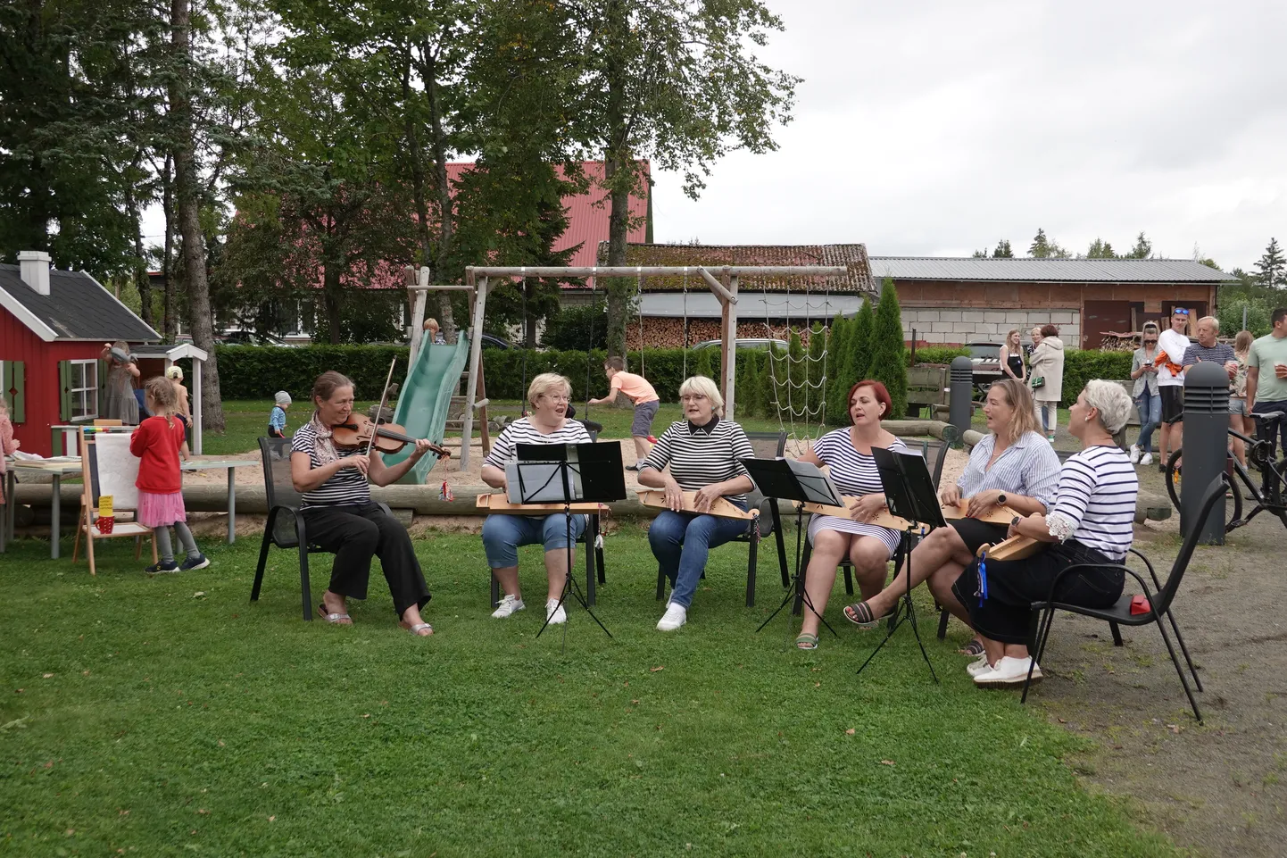 Paide Puhvetite päev kodustes müügikohtades.