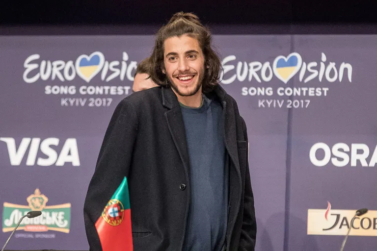 Eurovisiooni võit tõi muidu vaikse ja tagasihoidliku noormehe näole esimest korda laia naeratuse.