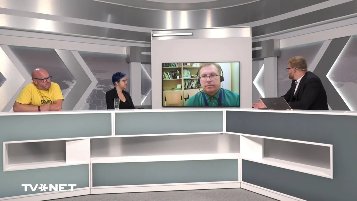 "Uz robežas". Ekrānšāviņš no video