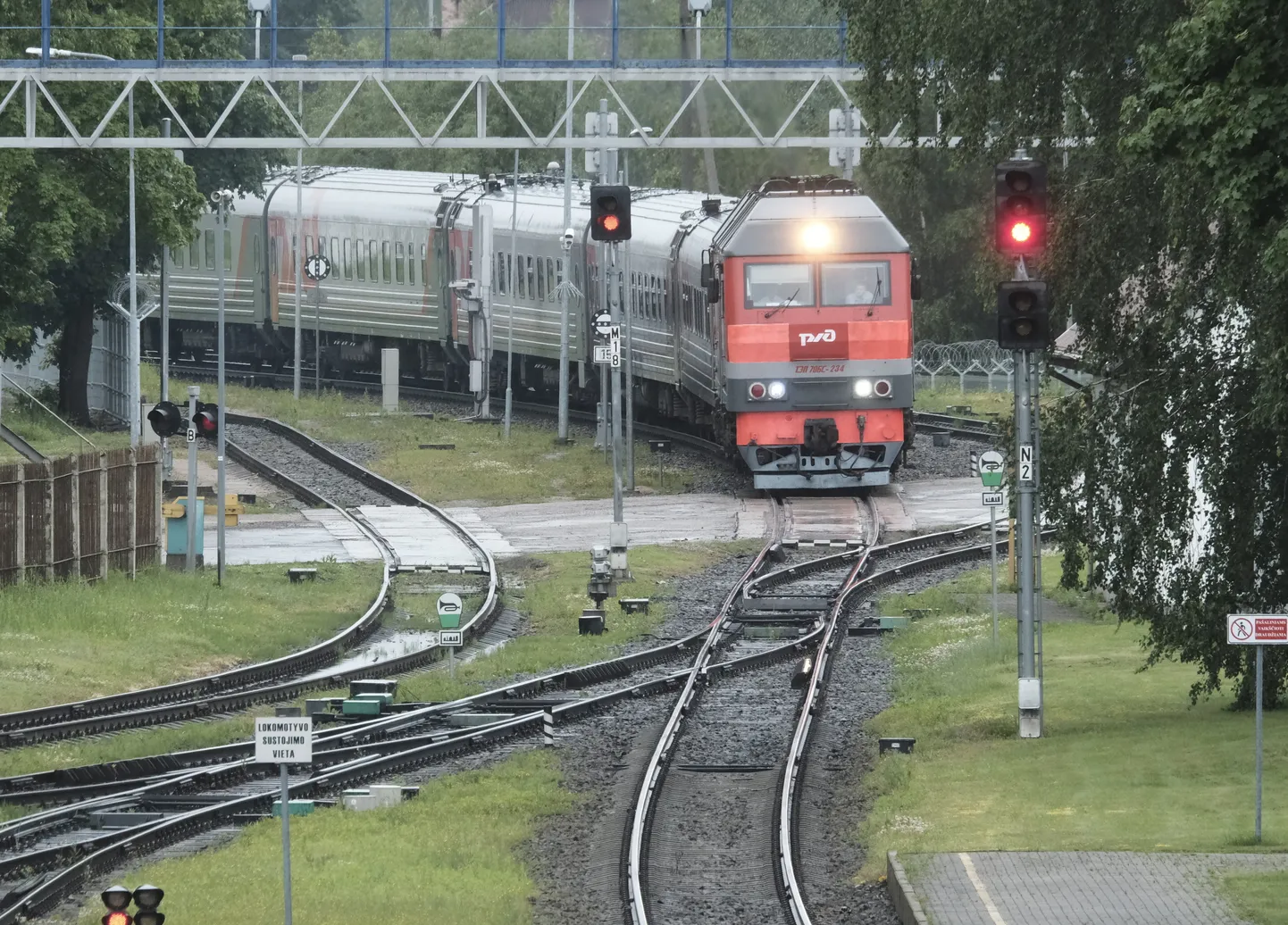 Kaliningradi ja Moskva vahel sõitev transiitrong Leedus Kybartais 21. juunil 2022. aastal.