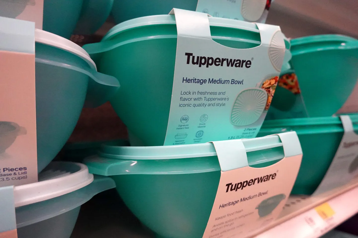 Tupperware legendaarsed toidunõud.