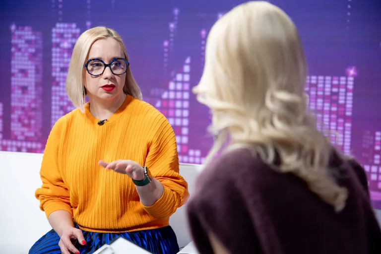 Елена Соломина.