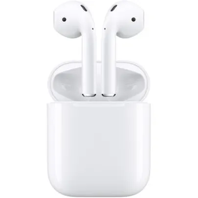 Apple AirPods kompaktselt karbis.