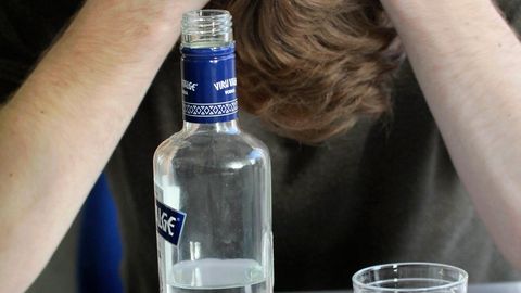 В Литве 16 человек умерли от отравления суррогатным алкоголем