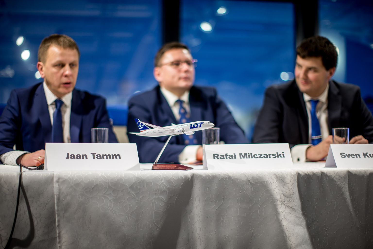 Nordica teatas strateegilise koostöö alustamisest Poola riikliku lennufirma LOT-iga napilt aasta pärast loomist ehk 2016. aasta novembri alguses.