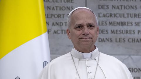 Kuningas Charles III külastab järgmisel nädalal Vatikani