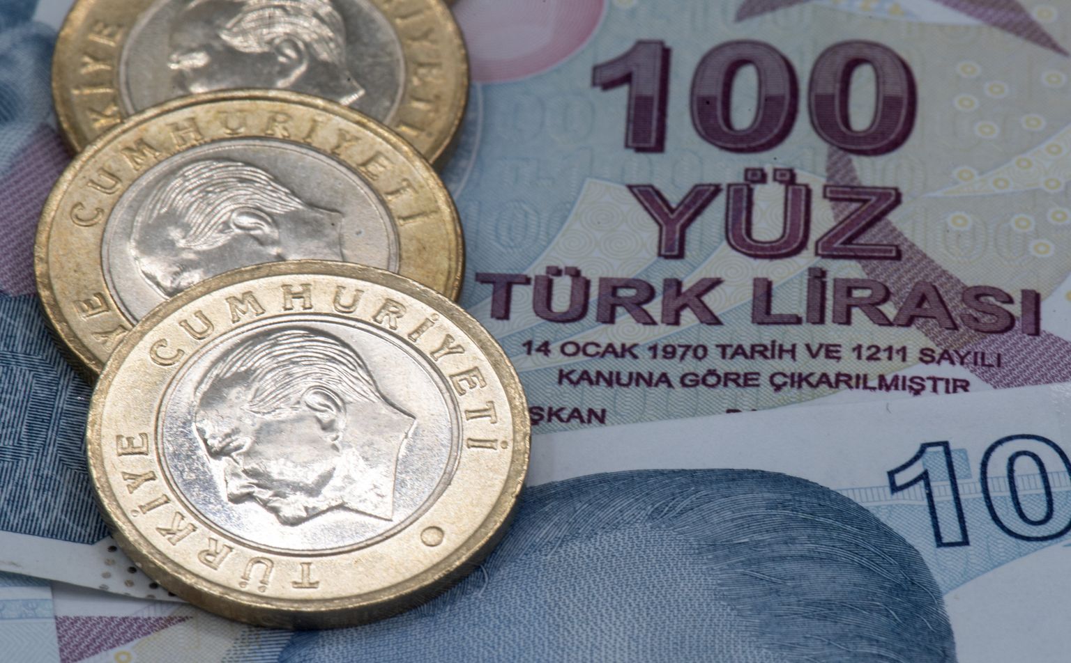 Türgi liirid.