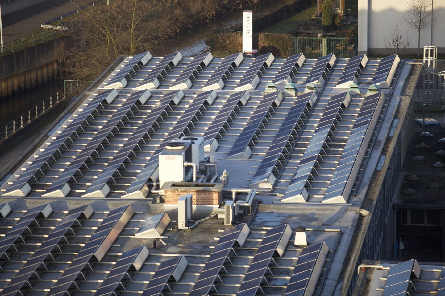 Üks olulisi teemasid Euroopas on nüüd energia salvestamine, mida vaja päikese- ja tuuleparkide juurde. Selleks ja paljudeks teisteks läbimurdeliste tehnoloogiate arendamiseks eraldatakse teadlastele 1,6 miljardit.