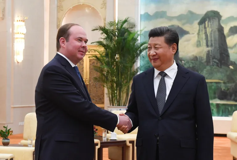 Антон Вайно встречается с лидером Китая Си Цзиньпином, 17 октября 2018 года, Пекин.