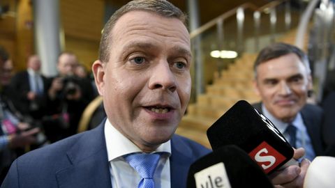 PERSOON ⟩ Petteri Orpo passib pigem rahuaja Soome peaministriks