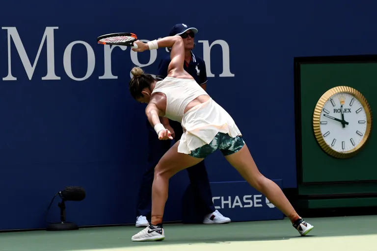 Halep läks kohtumise ajal niivõrd närvi, et loopis oma reketit