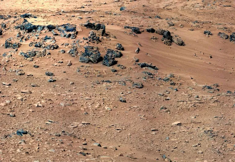 Vaade Marsil NASA kulgur Curiosity «silmade» läbi