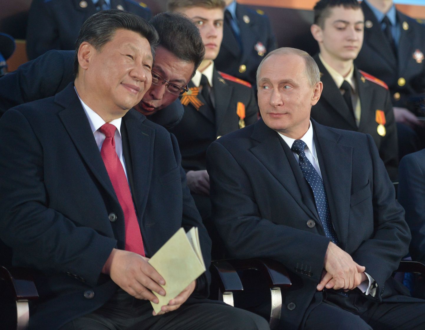 Venemaa president Vladimir Putin (paremal) ja Hiina president Xi Jinping (vasakul).