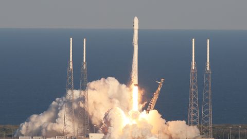 NASA saatis teele kosmoseteleskoobi TESS