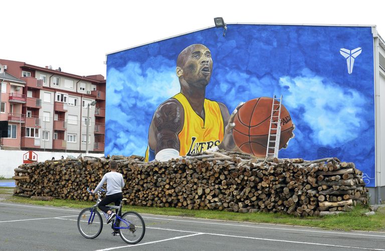 Kobe Bryantile pühendatud seinamaal Bosnia ja Hertsegoviinas.
