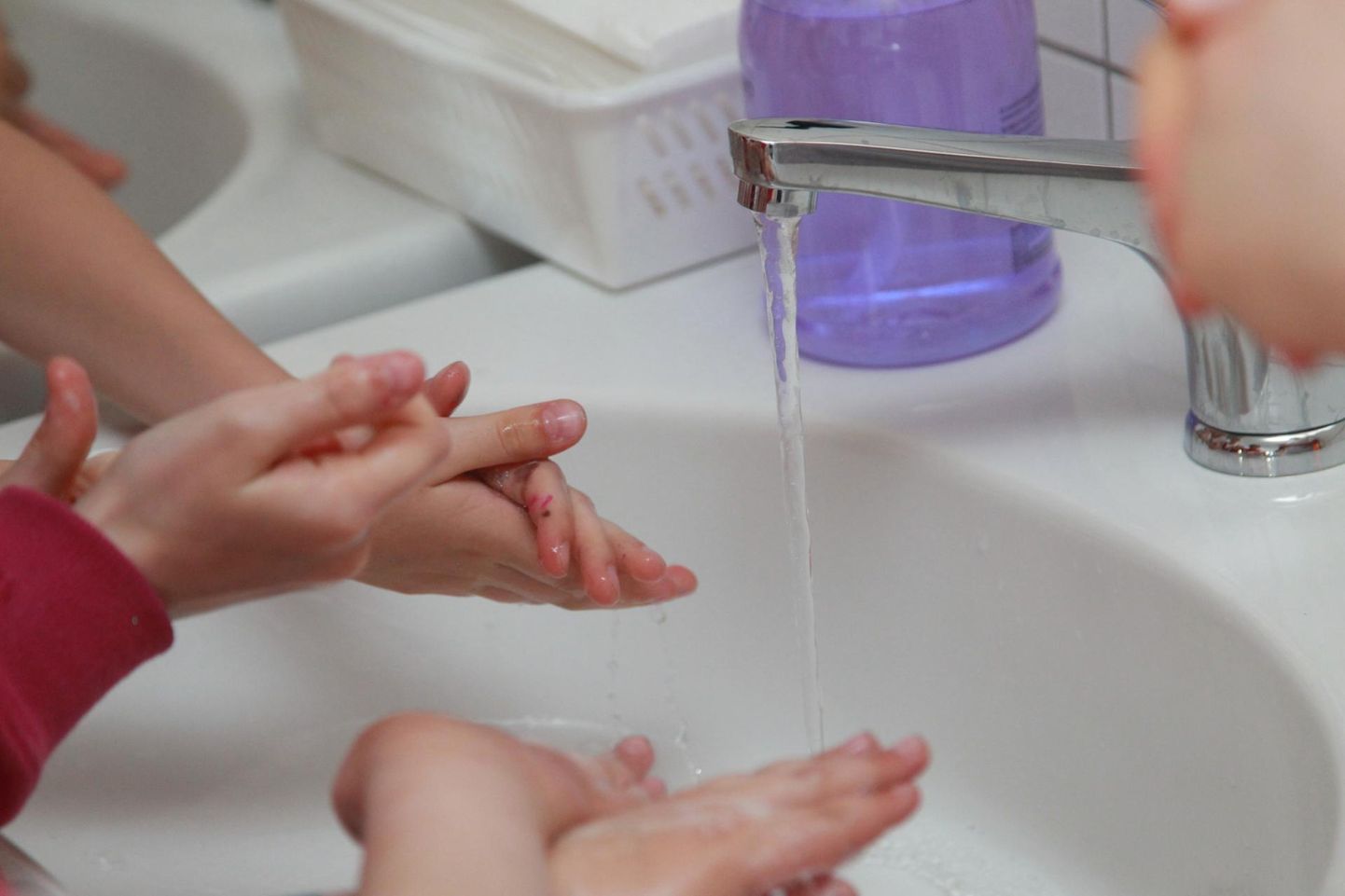 Pärnumaa koolides juhitakse gripihooajal tähelepanu sagedase käte­pesu vajadusele.