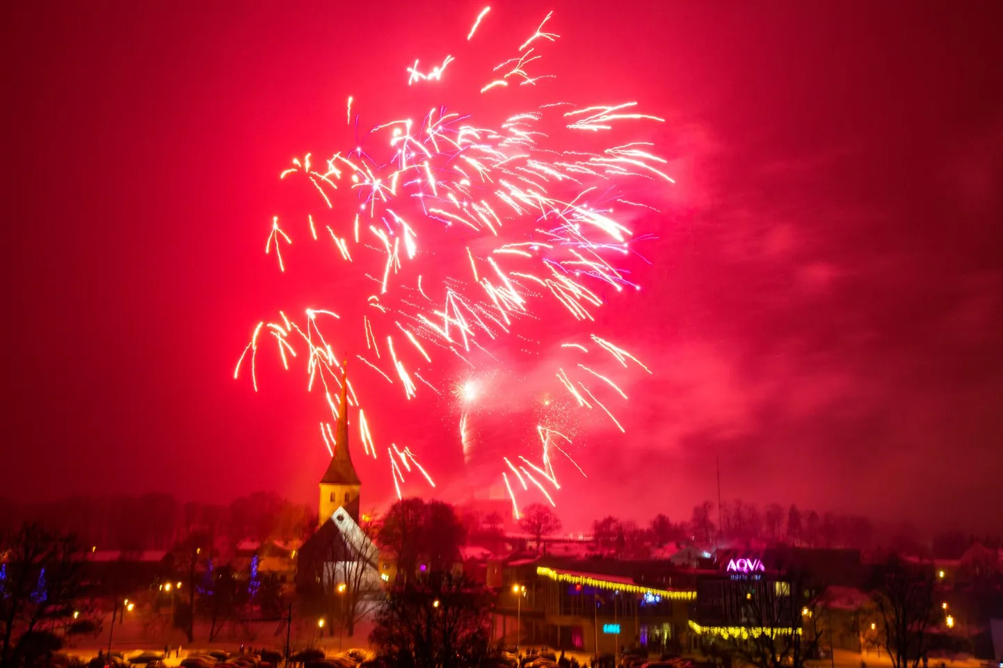 Rakvere linna ilutulestik lastakse taevasse linnuse müüride vahelt nagu eelnevatel aastatelgi.