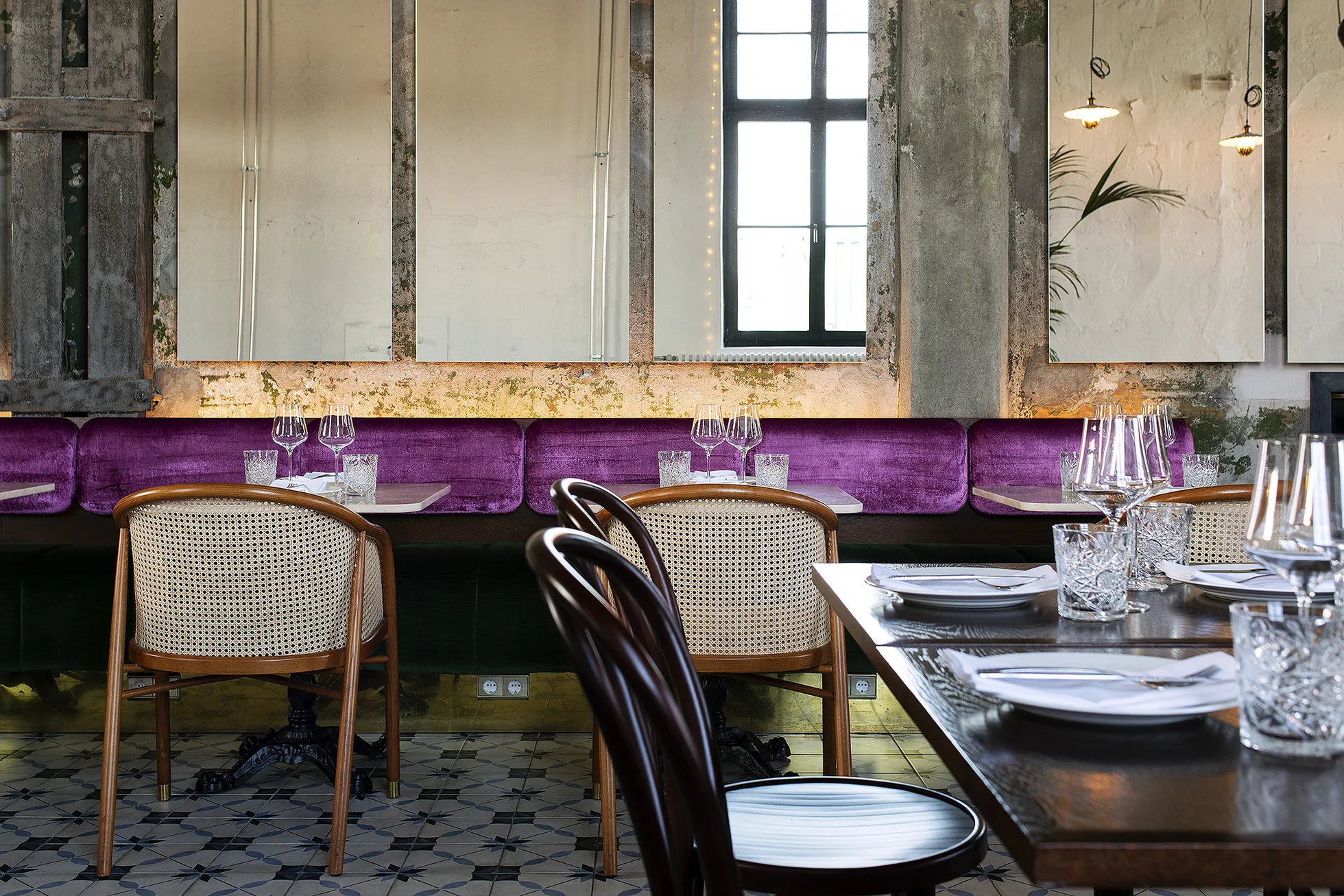Lore Bistroo. Marit Ilison Creative Atelier