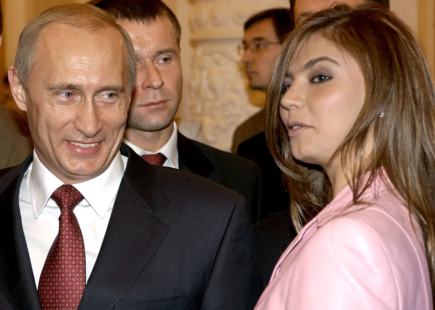 Vladimir Putin ja Alina Kabajeva 2004. aastal.