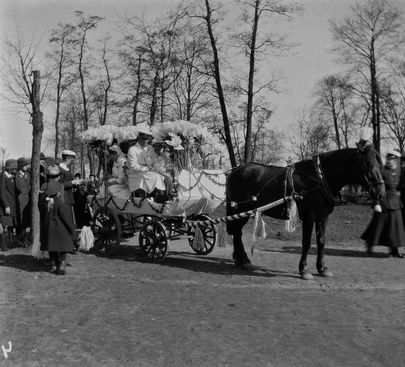 Hobukaarik 1917. aastal kevadel, lastepäeva lõbusõidul