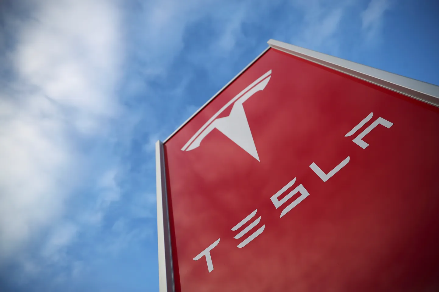 Tesla.