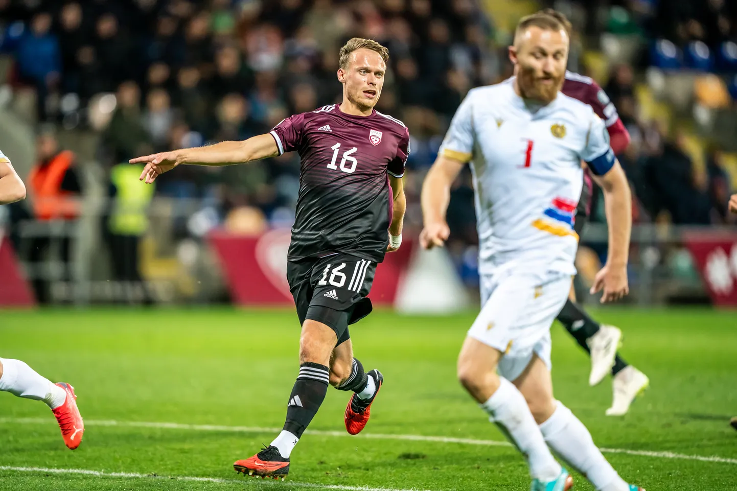 Latvijas futbolists Alvis Jaunzems (nr. 16)