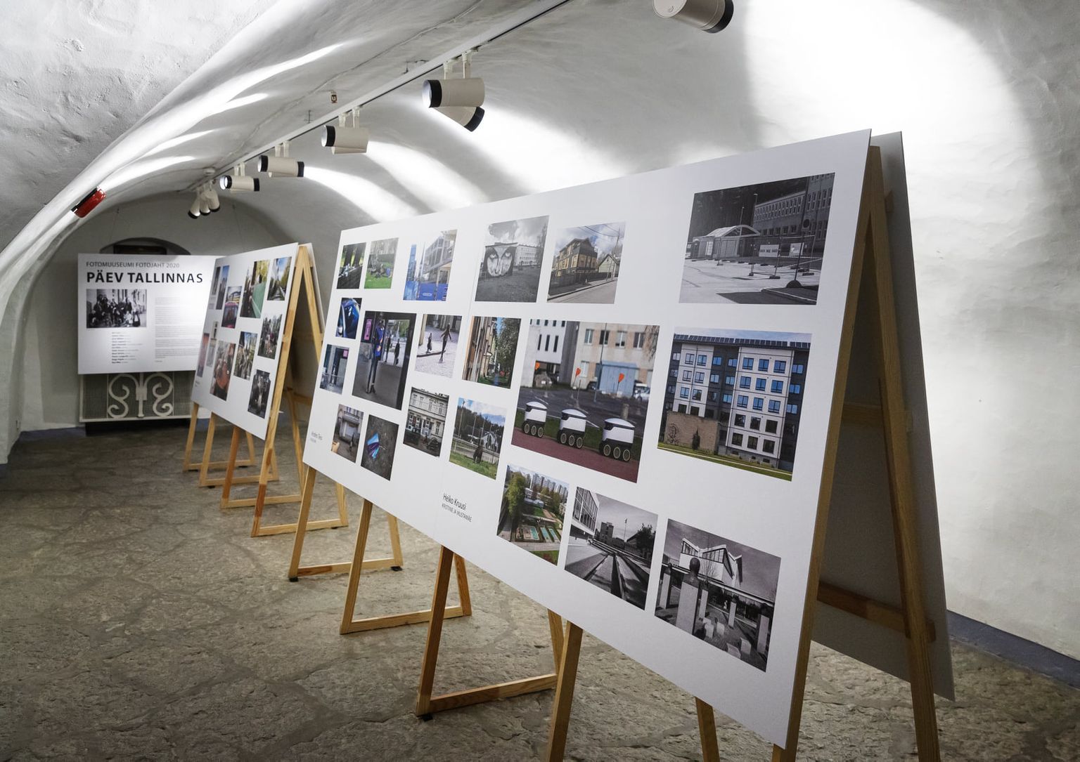 Fotomuuseumi näituas "Päev Tallinnas 2020"