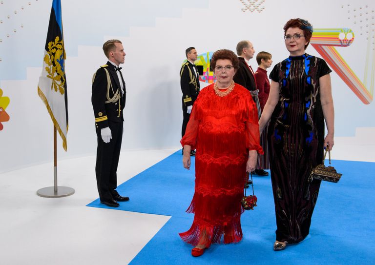 Euroopa Parlamendi saadik Yana Toom ja ema Margarita Tšernogorova.